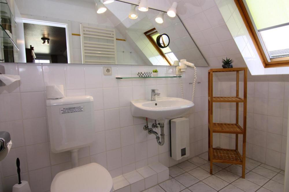 Appartementhaus Pinamar In Scharbeutz Exteriör bild